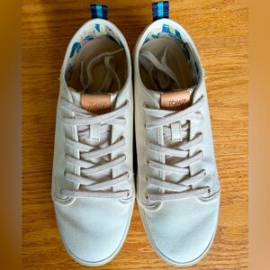 White Fashion Sneaker: Toms TRVL Lite Canvas Sneaker in Birch Heritage